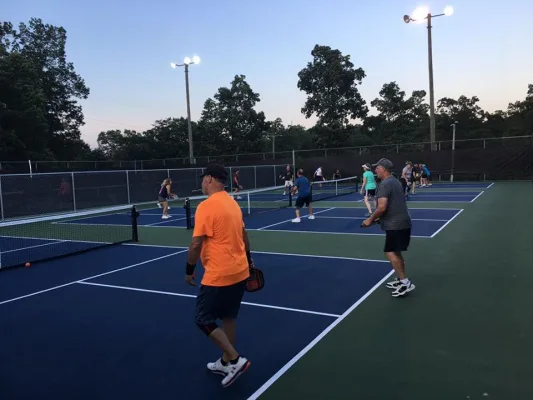 Open Up Pickleball Courts At Centennial Park