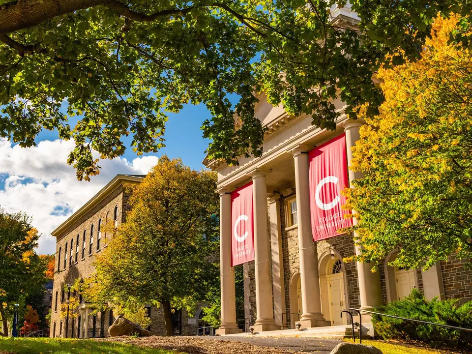 For a Stronger Relationship Between Colgate University and The Gamma Omicron Chapter of Sigma Chi