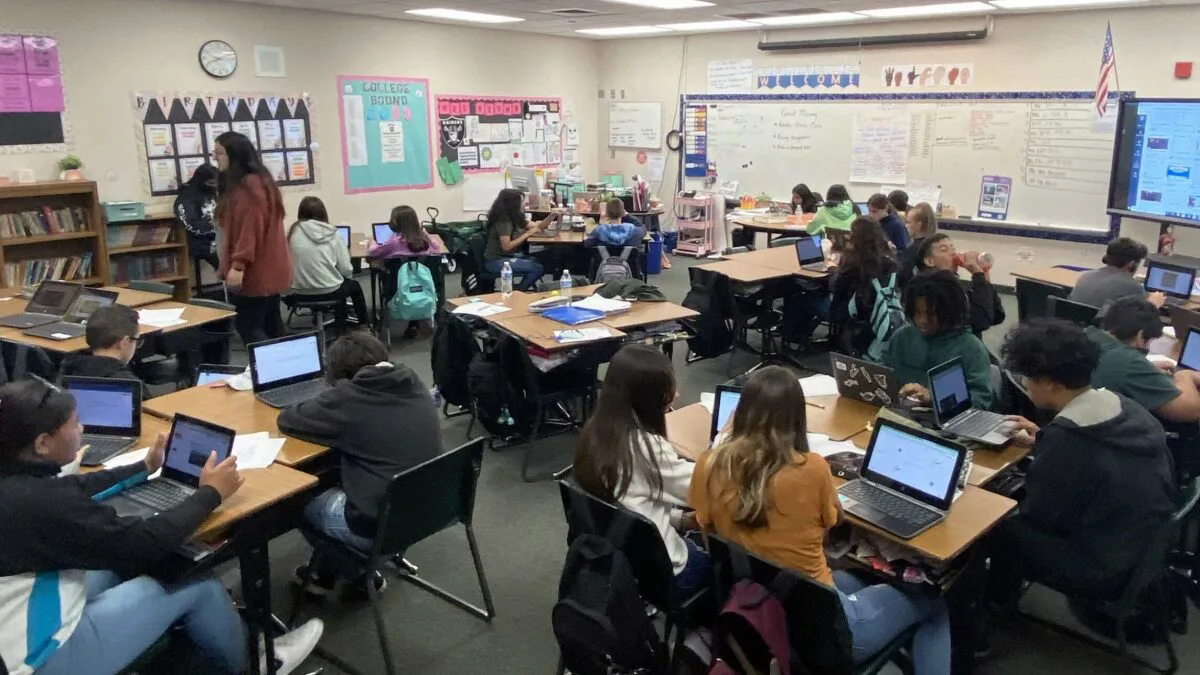Say no to the 4-grade class size at Roaring Brook Elementary
