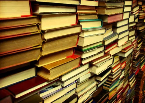 Support for Students' Open Letter to Our Canadian Literary Heroes
