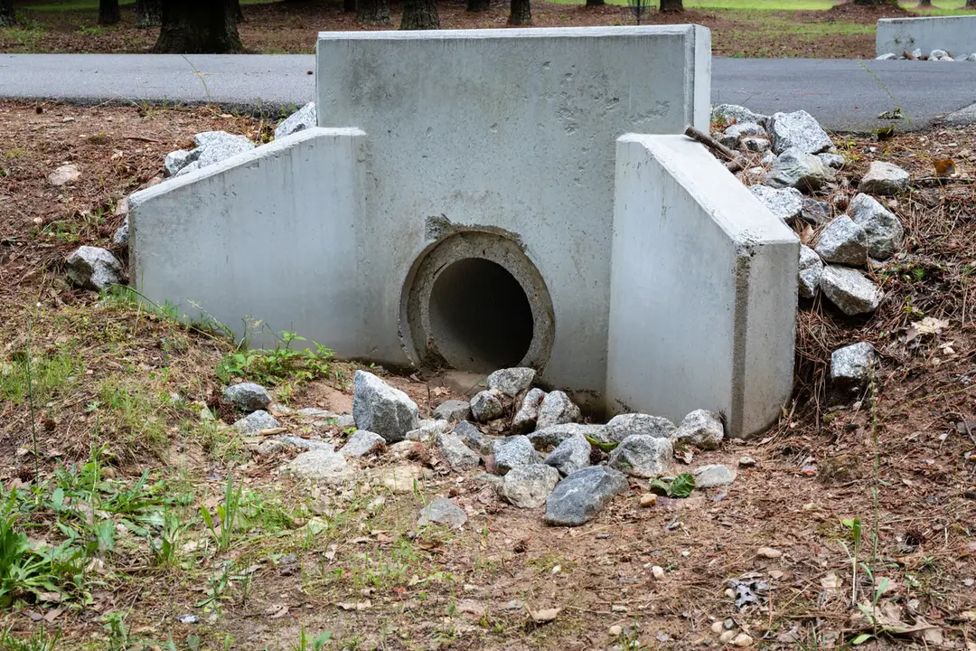 CULVERT WALL AND GUARDRAIL REFACE