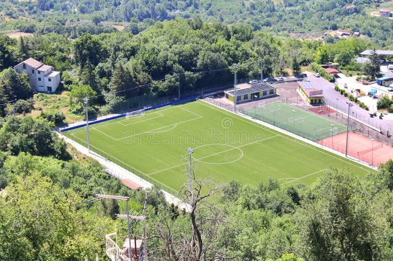Vorresti intitolare lo stadio di Bitetto a Nicola