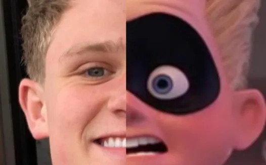 Petition for Ryan Trahan to make his minecraft skin dash from the incredibles.