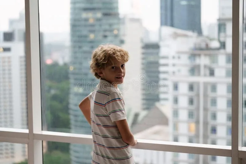 children under 5 should not live above the 5th floor without double glazed windows