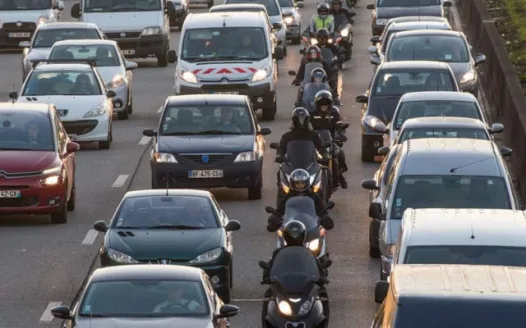 Lane splitting or filtering in idaho