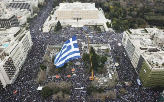 ΣΥΛΛΟΓΗ ΥΠΟΓΡΑΦΩΝ ΓΙΑ ΔΗΜΟΨΗΦΙΣΜΑ ΠΕΡΙ ΚΥΡΩΣΗΣ ΤΗΣ ΣΥΜΦΩΝΙΑΣ ΓΙΑ ΤΗΝ ΟΝΟΜΑΣΙΑ ΤΗΣ Π.Γ.Δ.Μ.