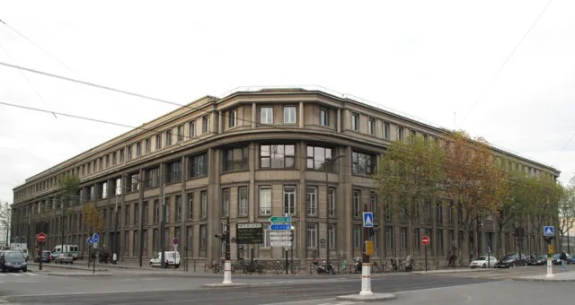 Save the National Navy Buildings (Paris XVÃ¨me arr)
