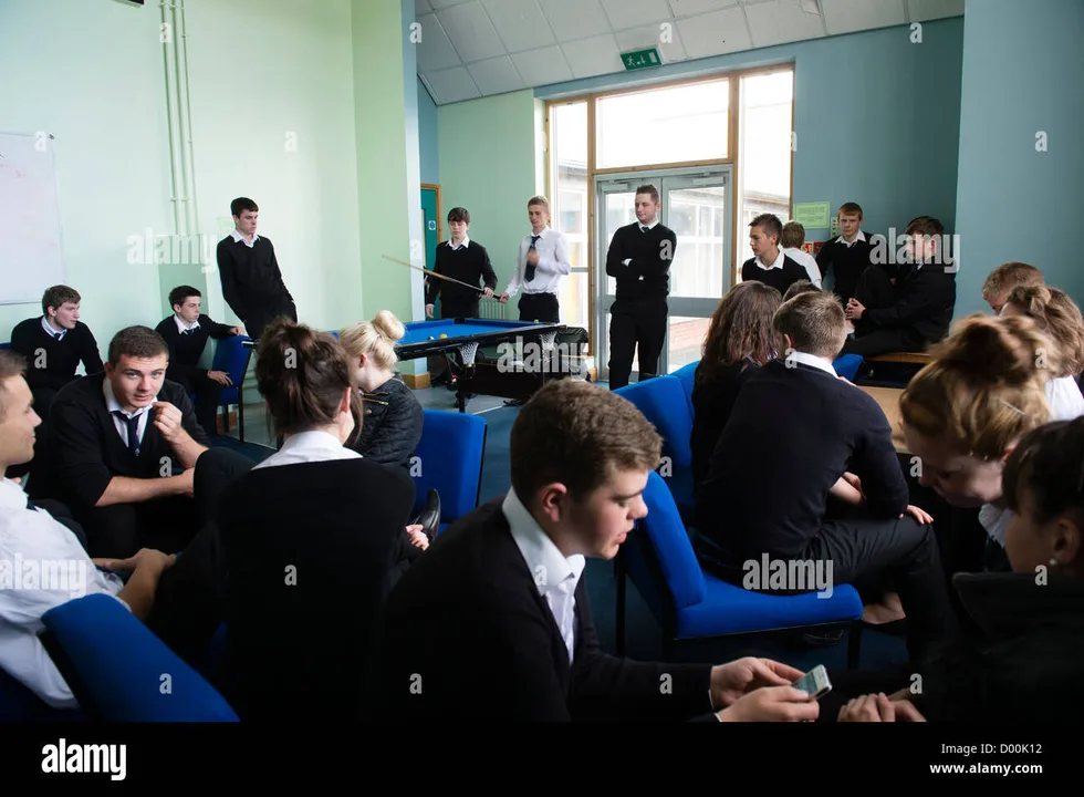 Save Rhiwabon and Maelor Sixth Form