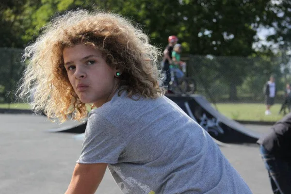 WE NEED AFRO KEEN BACK