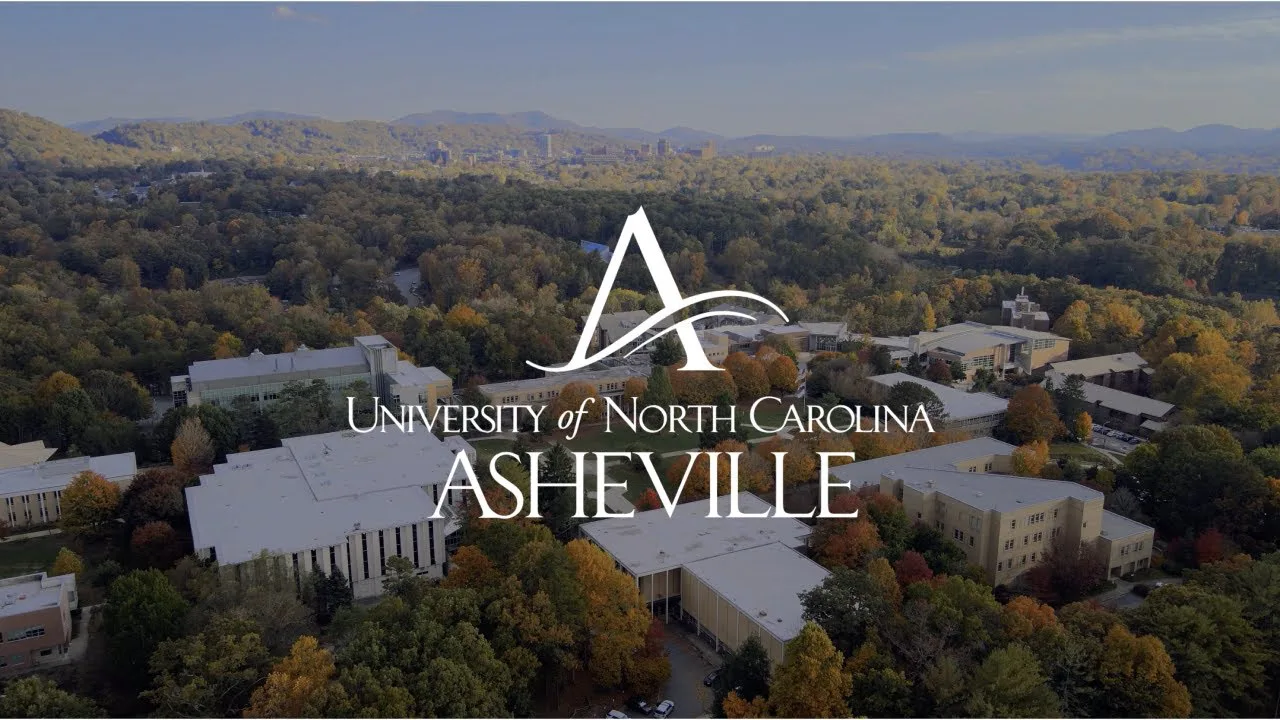Extend Rosetta's hours on UNC Asheville Campus!