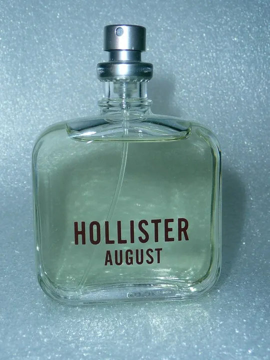 Bring Hollister August/Drift Back