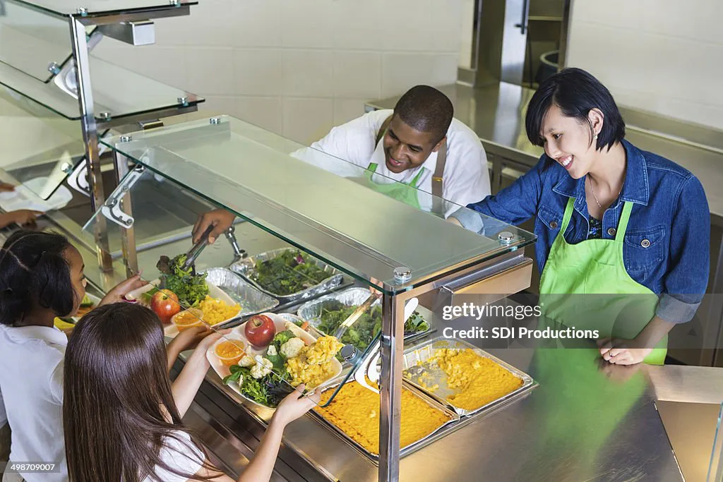 Bring healthier as well as vegetarian options to school Cafeteria