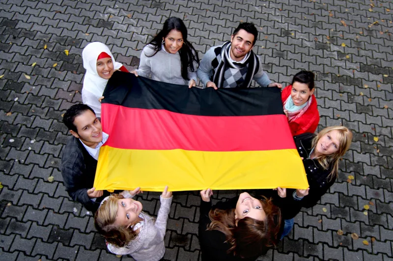 Muslims and Arabs Say: Thank you Germany شكرا ألمانيا من العرب والمسلمين