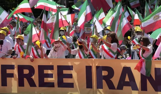 Support the Iranian People’s Fight for Freedom and Democracy