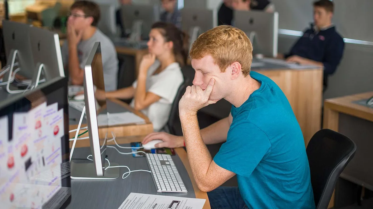 Bring Computer Labs Back to the Electrical and Computer Engineering Program