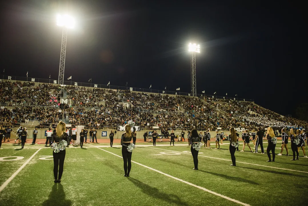 Bring Back Thursday Night Lights!