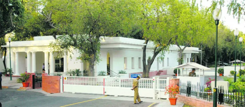 Dr. Manmohan Singh should resign!