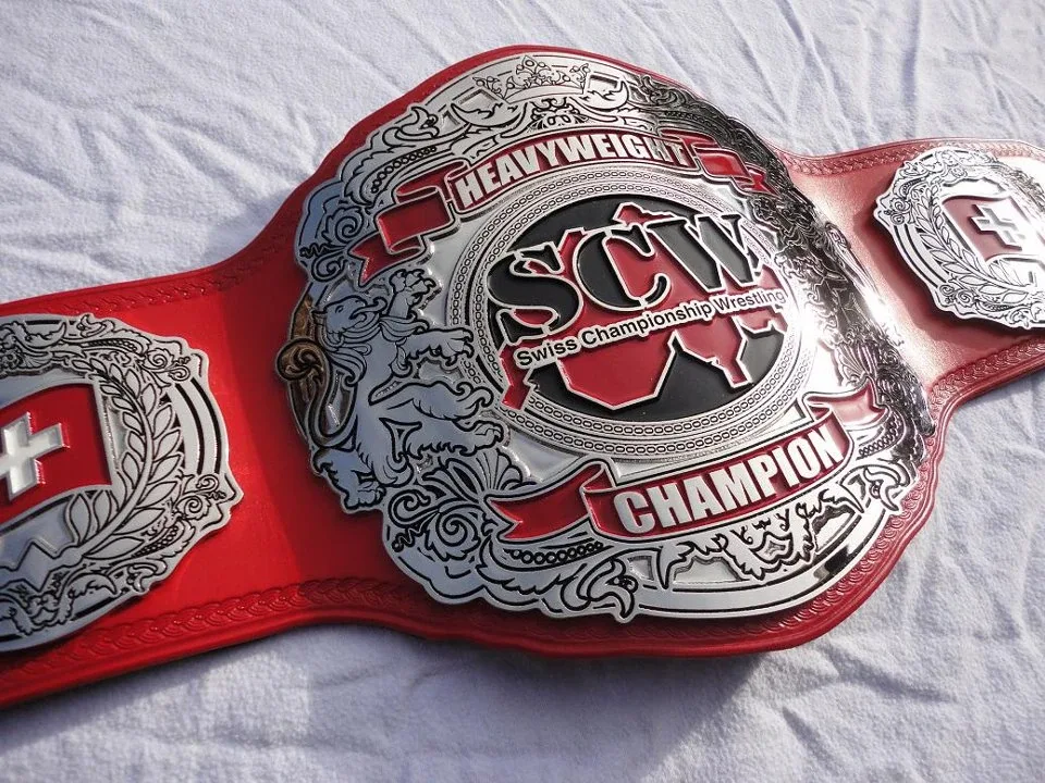 Help Daniel Maxum obtain one more match for the SCW Heavyweight Title