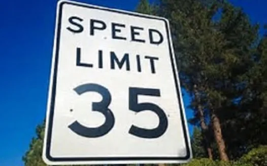 Reduce speed limit on MO Highway 109