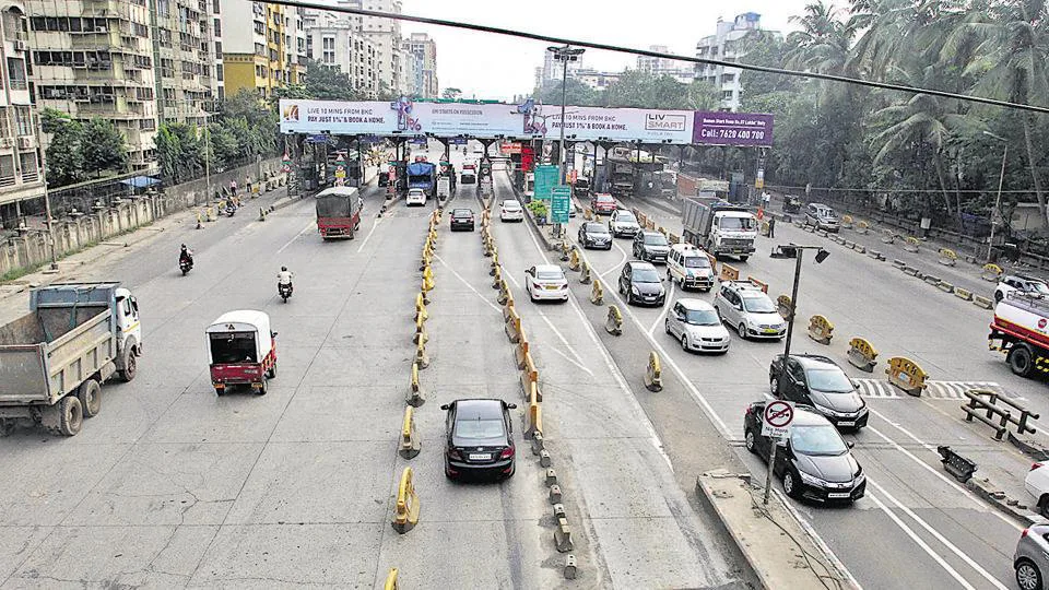 Traffic jams at Thane toll Naka