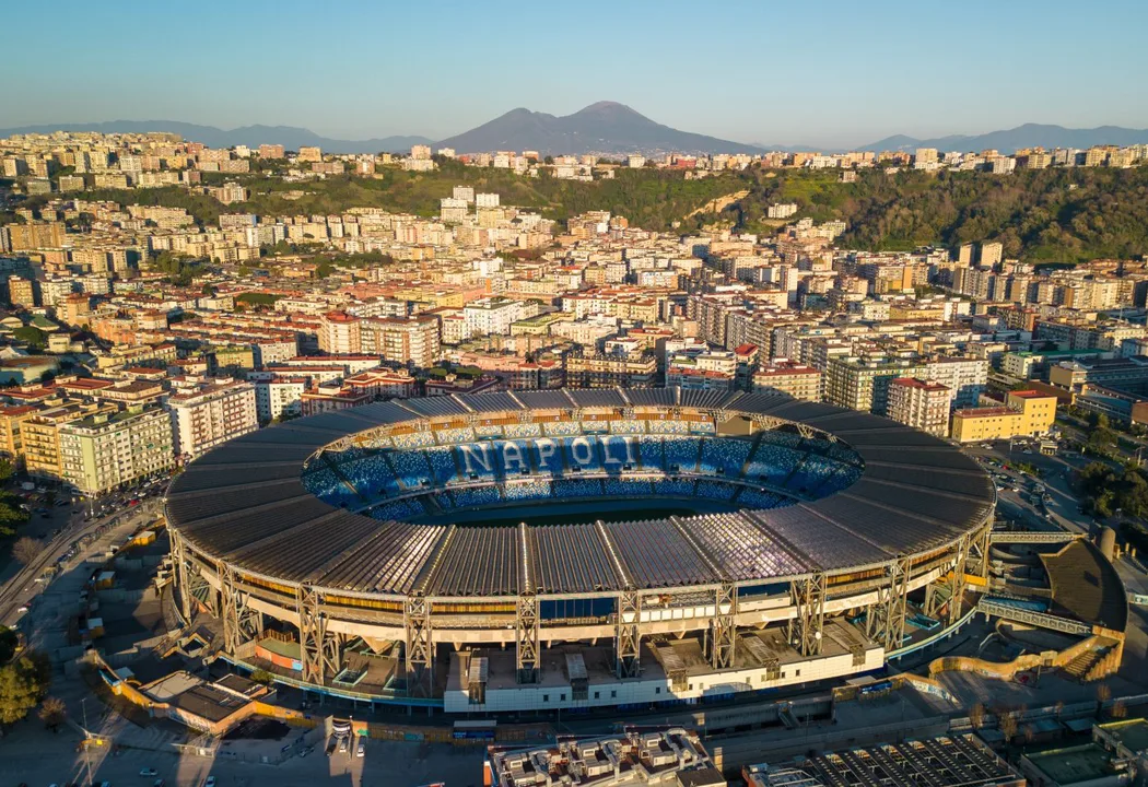 Un\'altra Napoli in testa