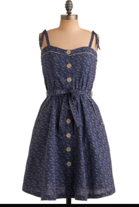 Bring back the YMC ditsy floral sun dress
