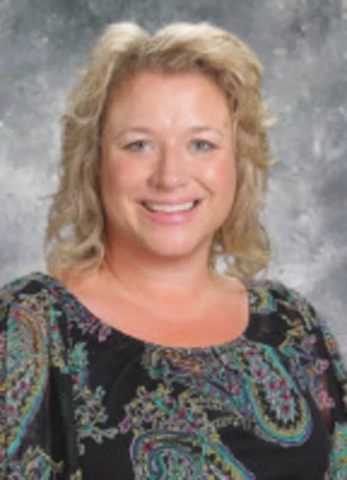 Promote Evelyn Ziccardi to Principal of Roosevelt Elementary