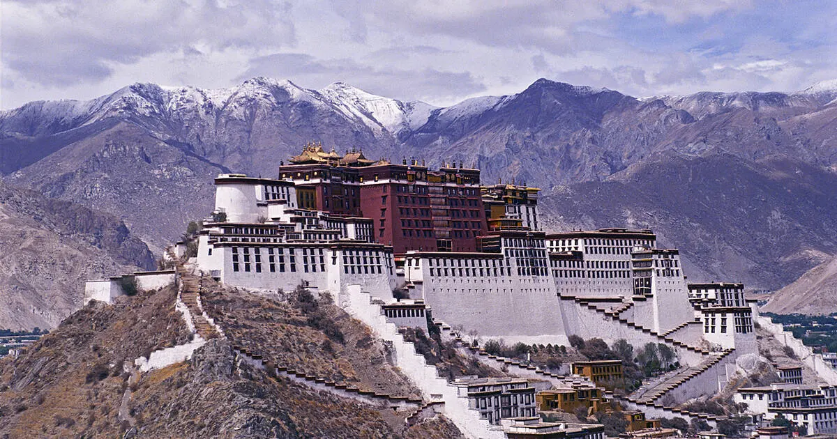 SUPPORT TIBET