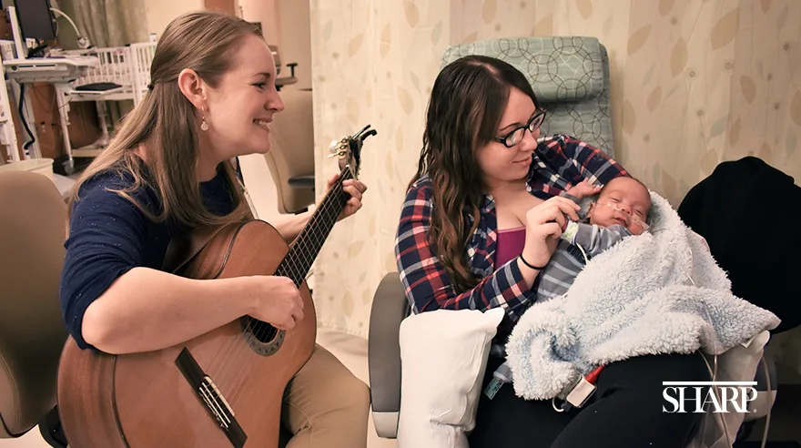 MAKE MAMMA MEER AND PAPPA FERNANDO SING