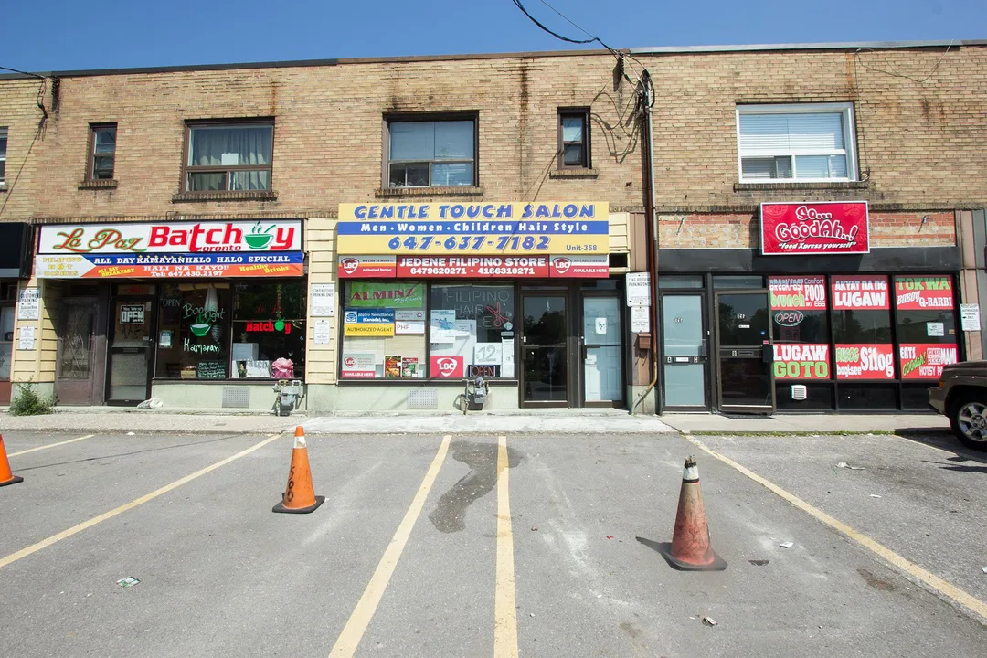 Toronto's little MANILA (bathurst and wilson)