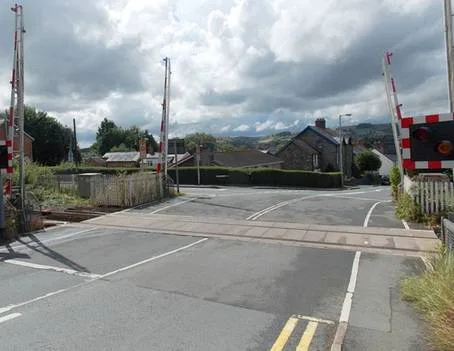 Save Llandrindod Wells Level Crossing
