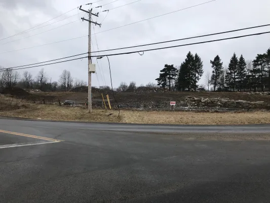 PROTECT OUR WATER AND OUR AGRICULTURAL LAND - WE OPPOSE THE RE-ZONING OF 2285 BATTERSEA ROAD