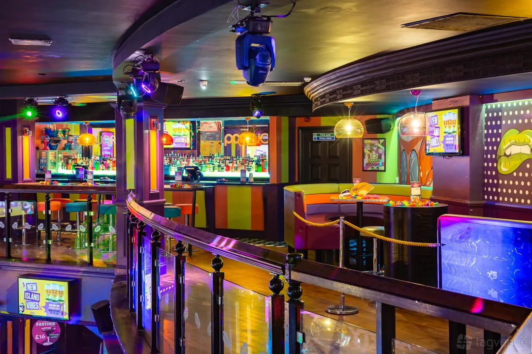 Re-open Bar Central, MK.