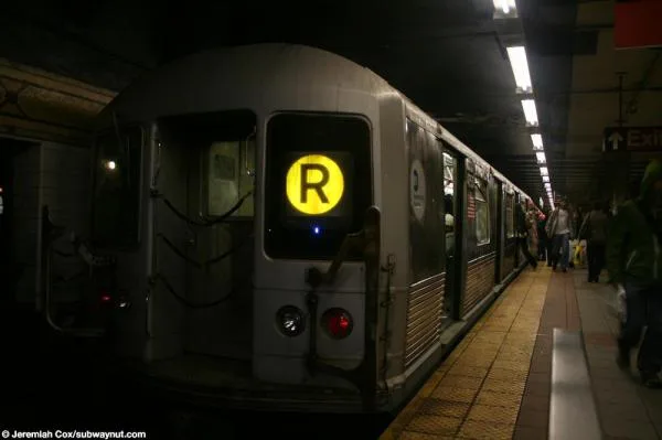 Improve Service on the R Line of the NYC Subway