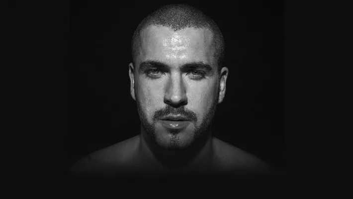 We want Shayne Ward to tour Vietnam