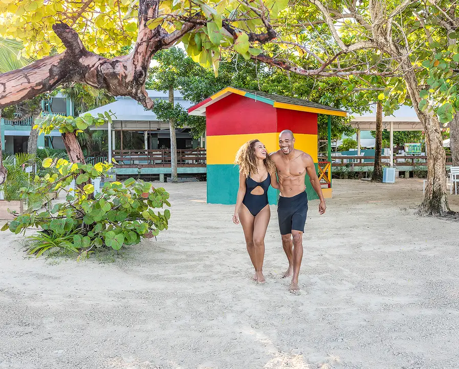 TAKE MAAL TO A VALENTINE'S GET-AWAY