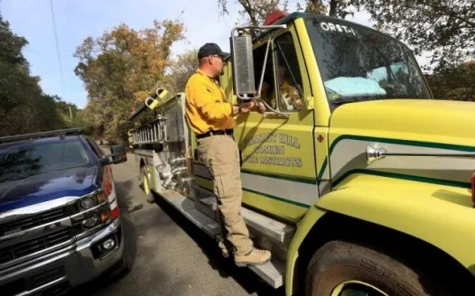 Support South Lane County Fire and Rescue Chief John Wooten