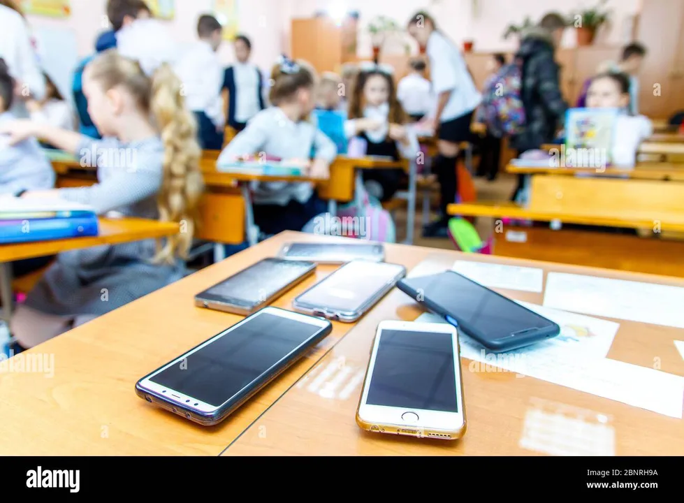 Petition against phone fasts