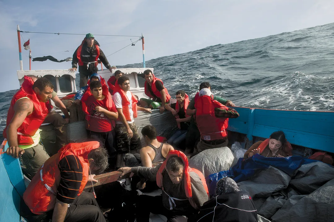 End the New Law that bans asylum seekers from entering Australia Permanently