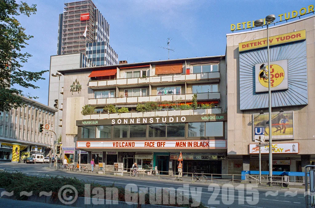 SAVE THE TURM PALAST,  Frankfurt am Main