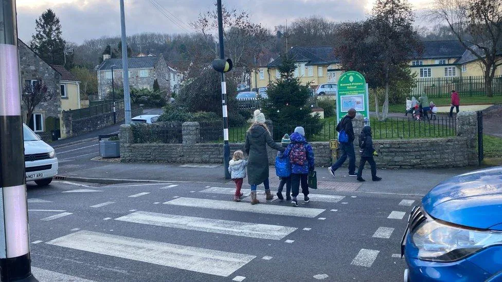 Pelican Crossing for Leafield Road, Fairford