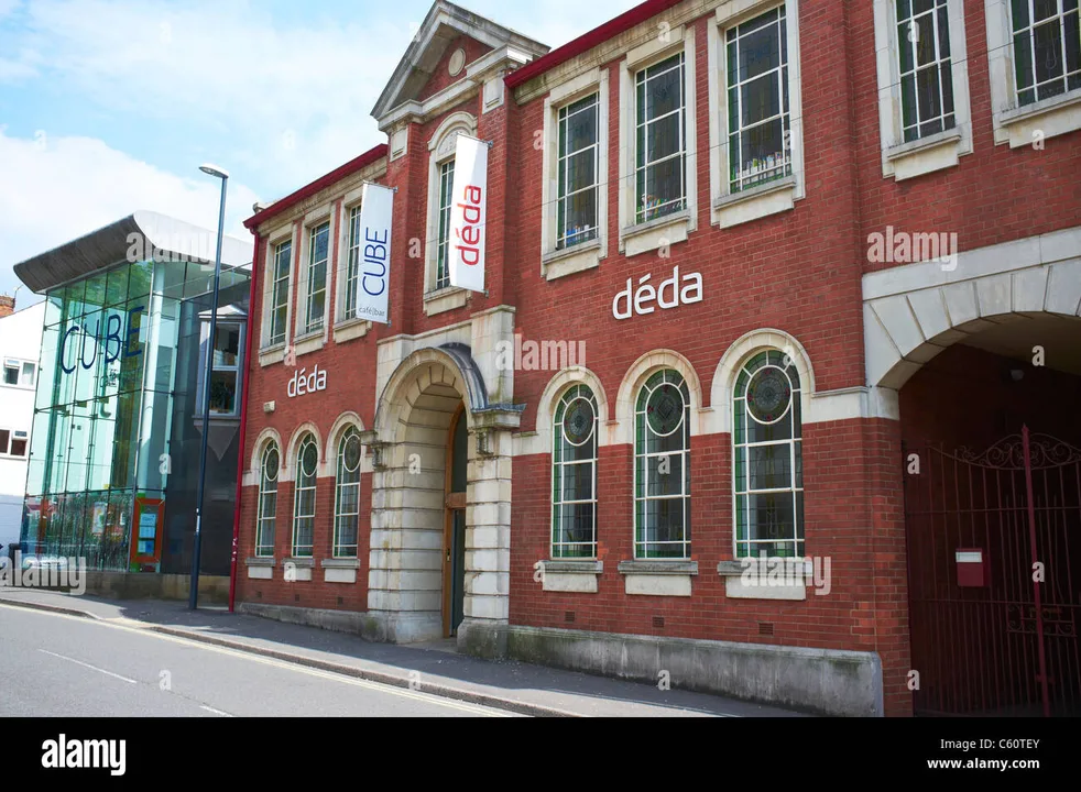 Keep Derby Dancing - Save Déda 