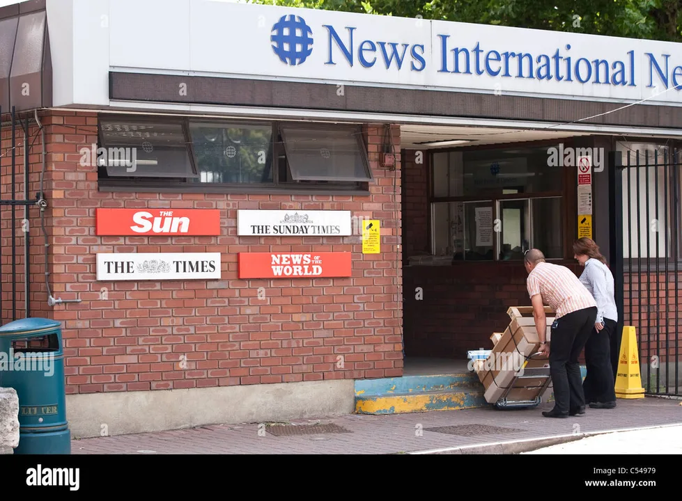 Ban Murdoch and news International