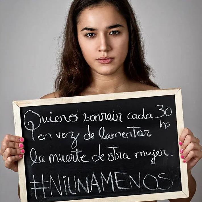 Amores Antifeministas: ¡BORREN las fotos de Nacho Miyashiro de su página!