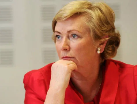 Tánasite Frances Fitzgerald's work on the new Sexual Offences Bill helps vulnerable people. Thank her!!