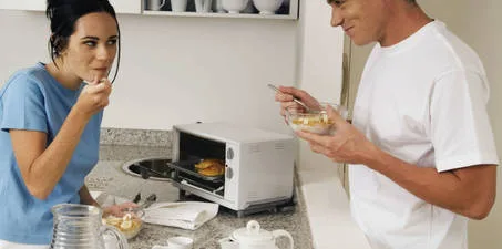 Citizens for Paul purchasing a locally produced toaster oven