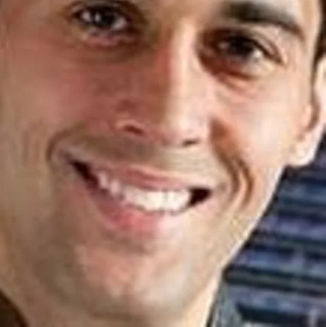 Petition to never play Arbeloa again