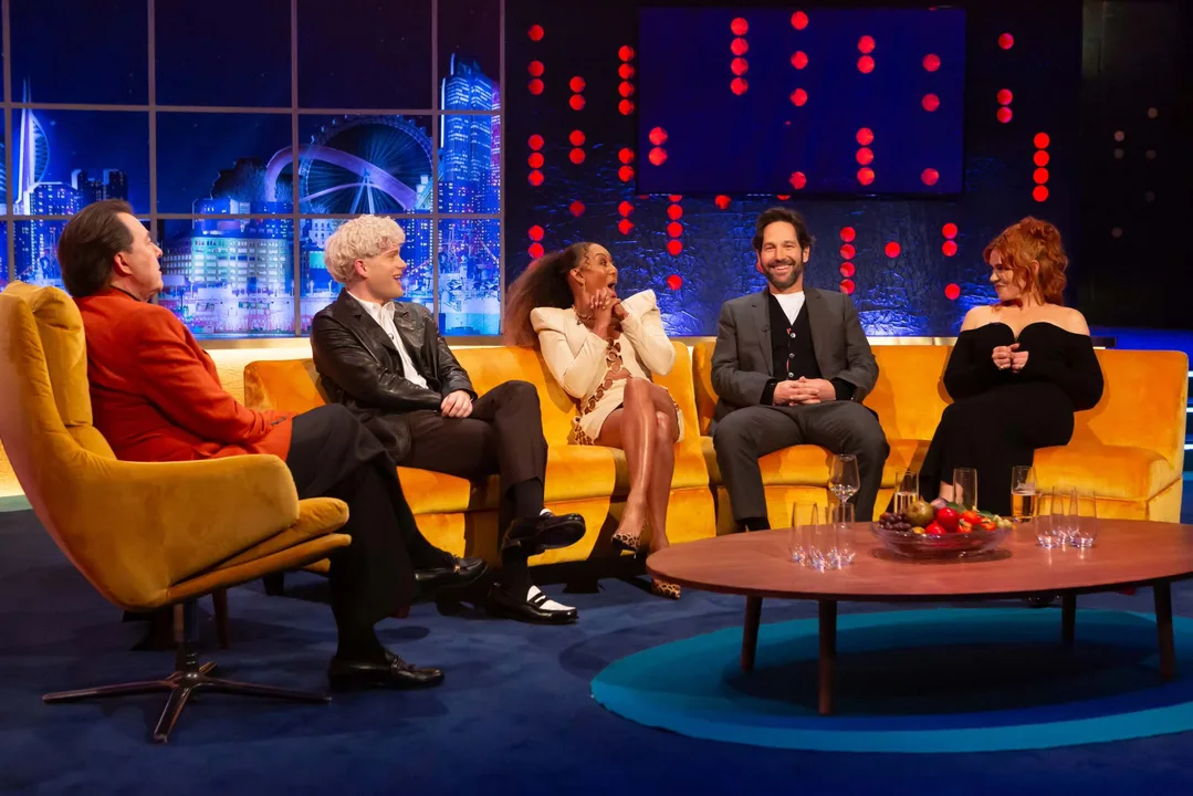 UK Fans Need Robert Pattinson On The Jonathan Ross Show!