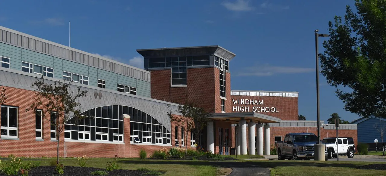 Non-WHS Students Going To WHS Homecoming