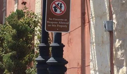 XXX BOYCOTT Tivoli Village Las Vegas - An Unsafe Gun Free Zone